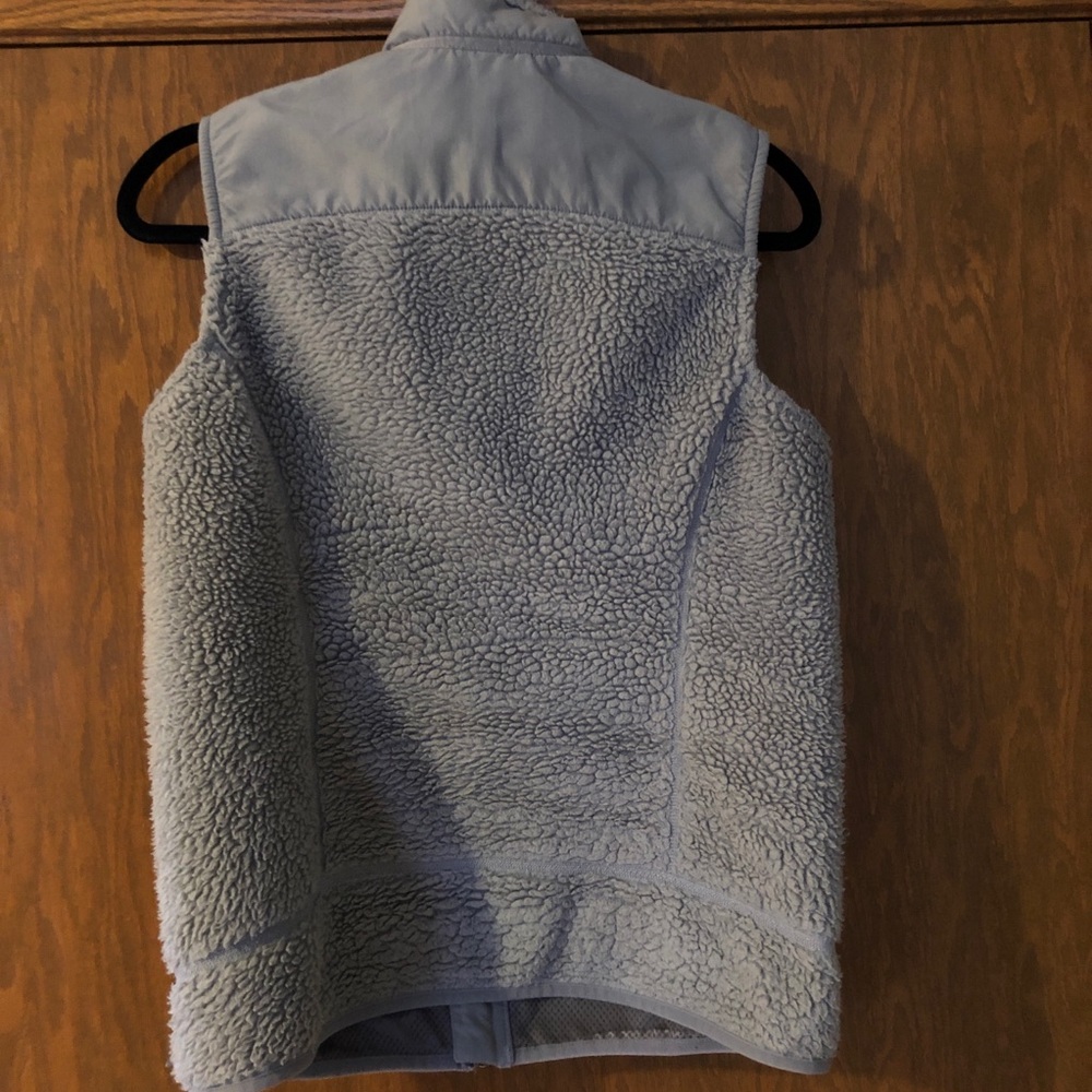 Women’s Patagonia Retro Fleece Vest. Size Large
